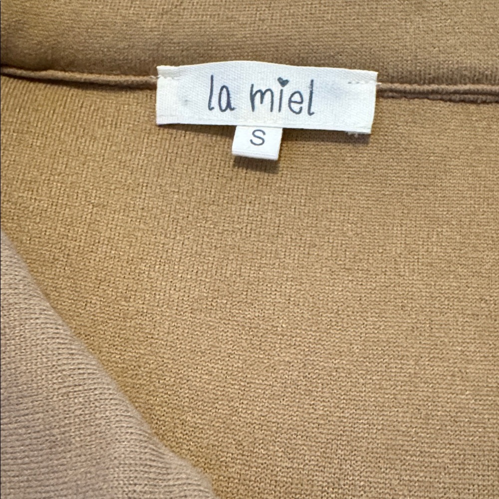 Camel Utility Shacket - Picture 2 of 5